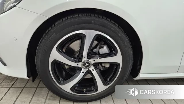 Mercedes-Benz E-Class W213 id 3760351 из Кореи 15