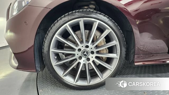 Mercedes-Benz E-Class W213 id 4645431 из Кореи 28