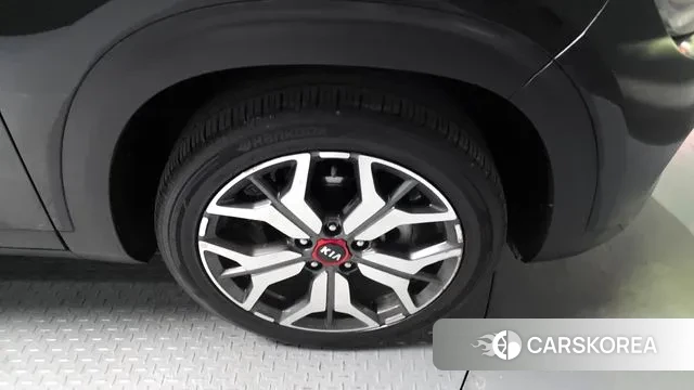 Kia Seltos id 3439453 из Кореи 15