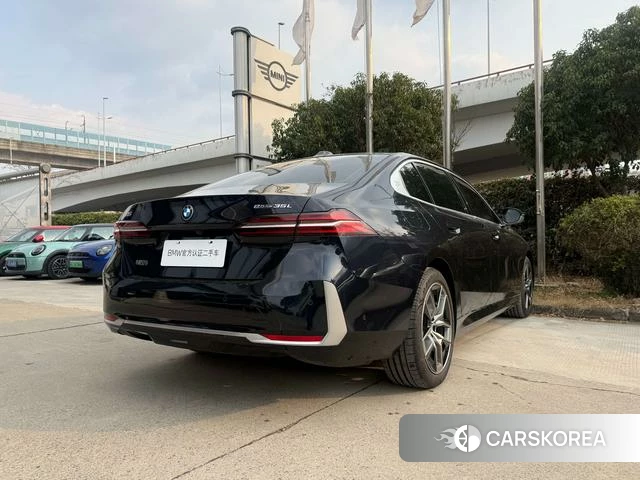 BMW i5 id 4241350 из Китая 11