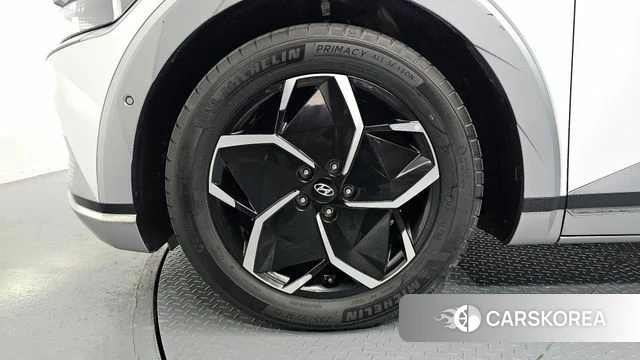 Hyundai Ionic 5 id 3839166 из Кореи 15