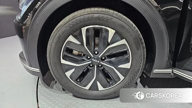 Kia EV6 id 3453618 из Кореи 15