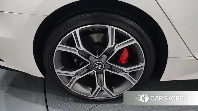 Kia Stinger id 3789749 из Кореи 15