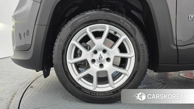 Jeep Renegade id 4250433 из Кореи 15
