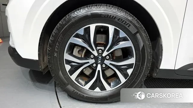 Kia Carnival 4th generation id 3681700 из Кореи 15