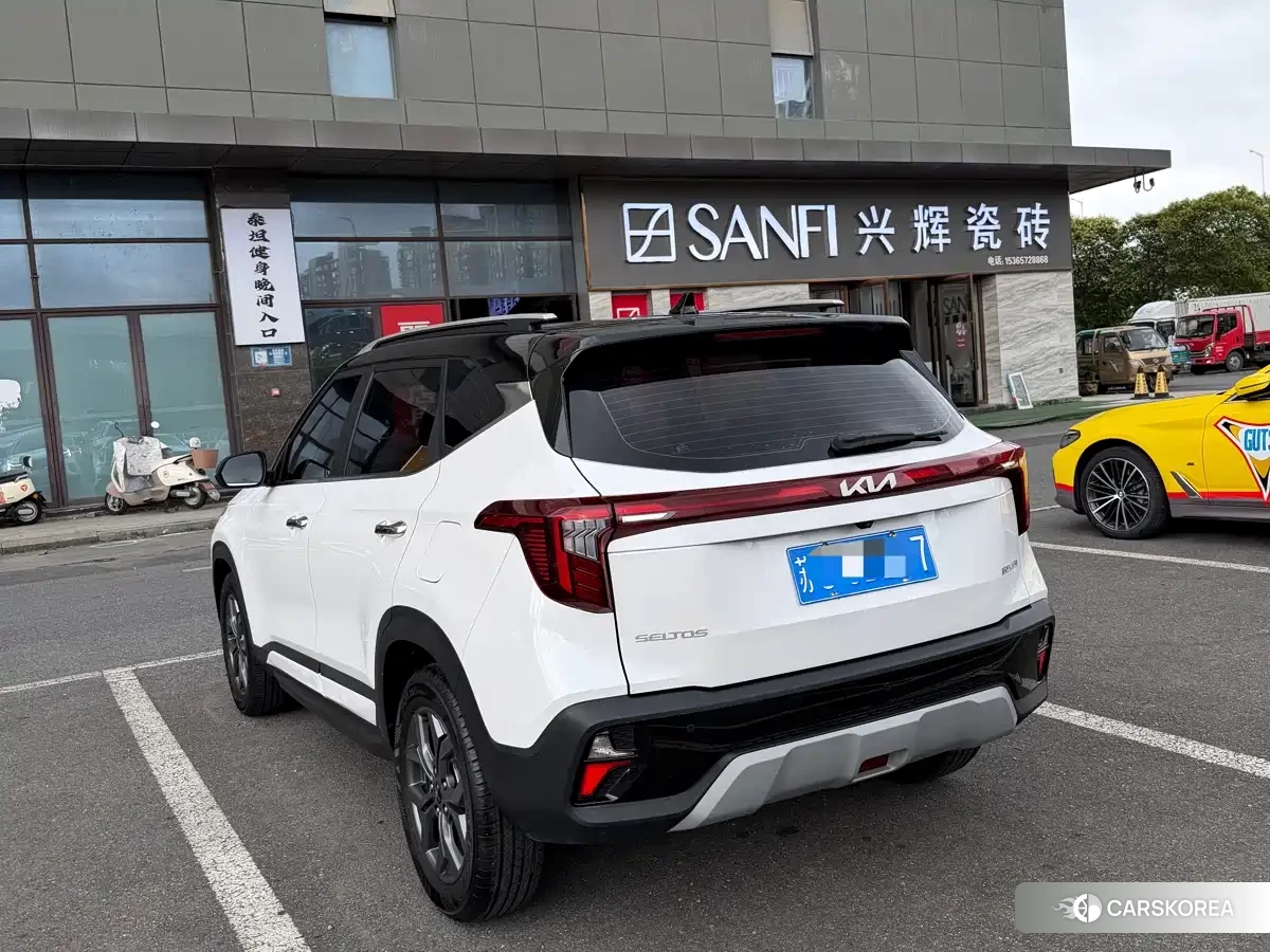Kia Seltos 2024 Белый из Китая, фото 5