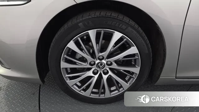 Lexus ES300h 7th generation id 3473765 из Кореи 15