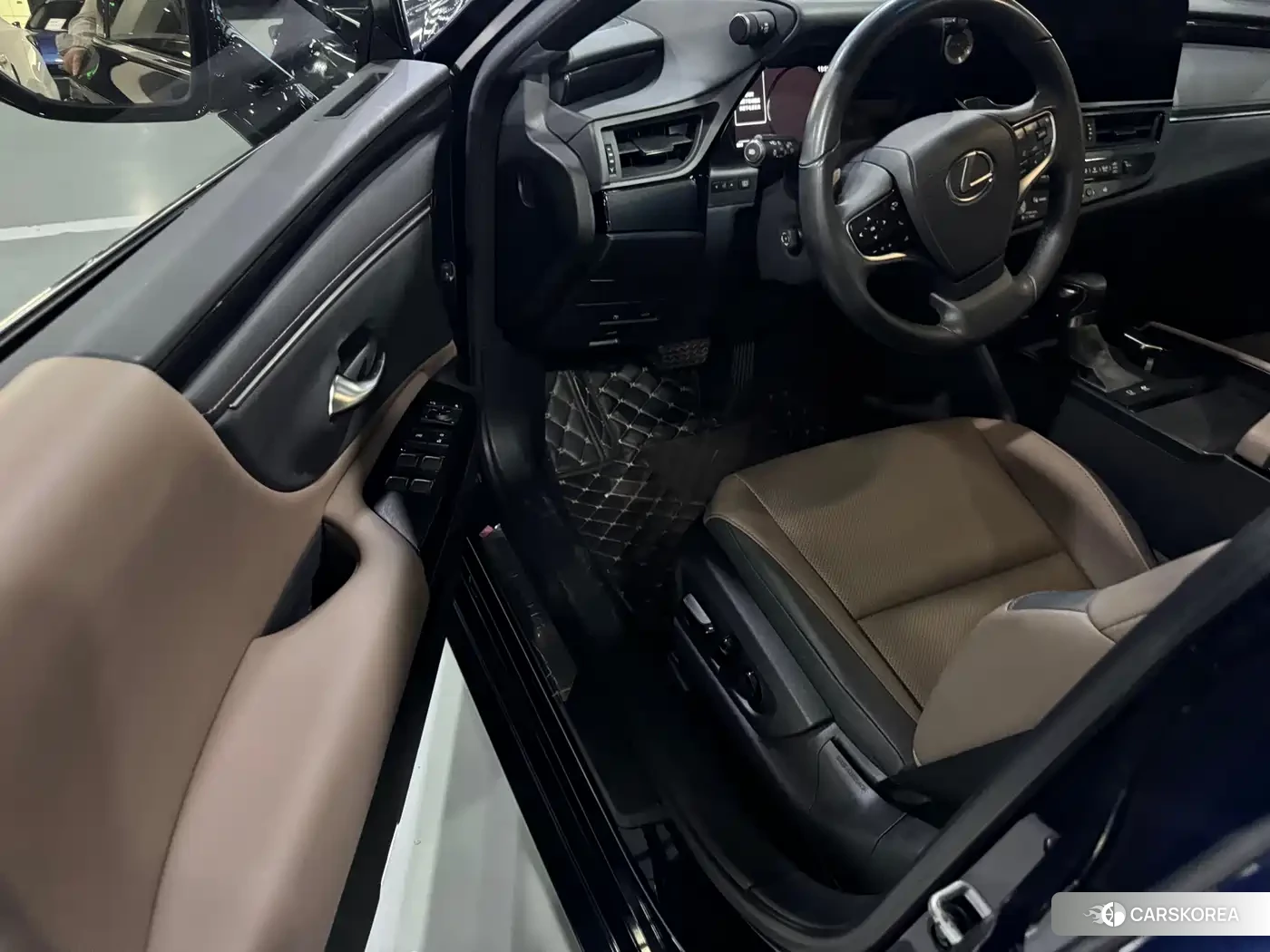 Lexus ES id 4570468 из Китая 12