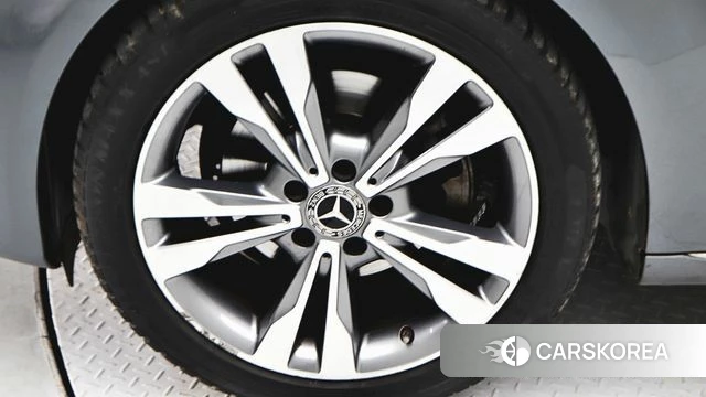 Mercedes-Benz C-Class W205 id 4643115 из Кореи 15