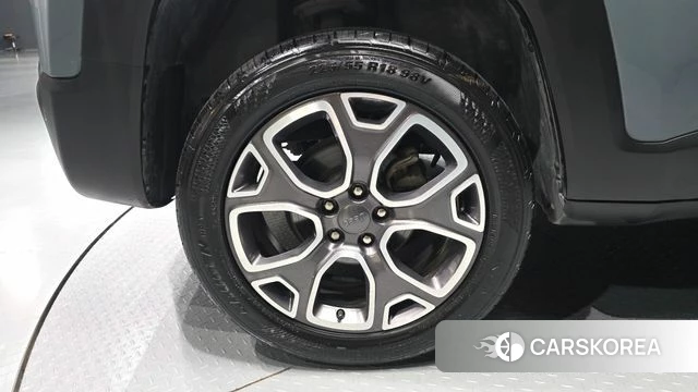 Jeep Renegade id 4620559 из Кореи 29