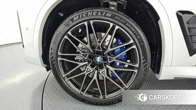 BMW X5M (G05) id 4314964 из Кореи 28