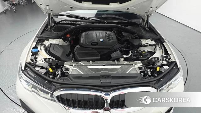BMW 3 Series (G20) id 4593928 из Кореи 25