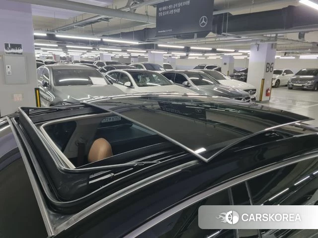 Hyundai Grandeur (GN7) id 4360953 из Кореи 15
