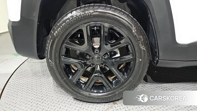 Jeep Renegade id 3036514 из Кореи 15