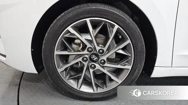 Hyundai The New Avante AD id 3641142 из Кореи 15