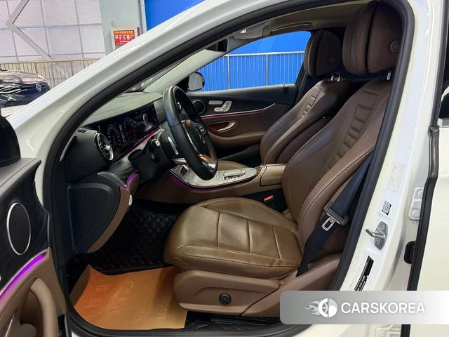 Mercedes-Benz E-class id 4238558 из Китая 22