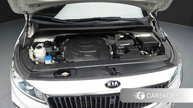 Kia The New Carnival id 4895284 из Кореи 25