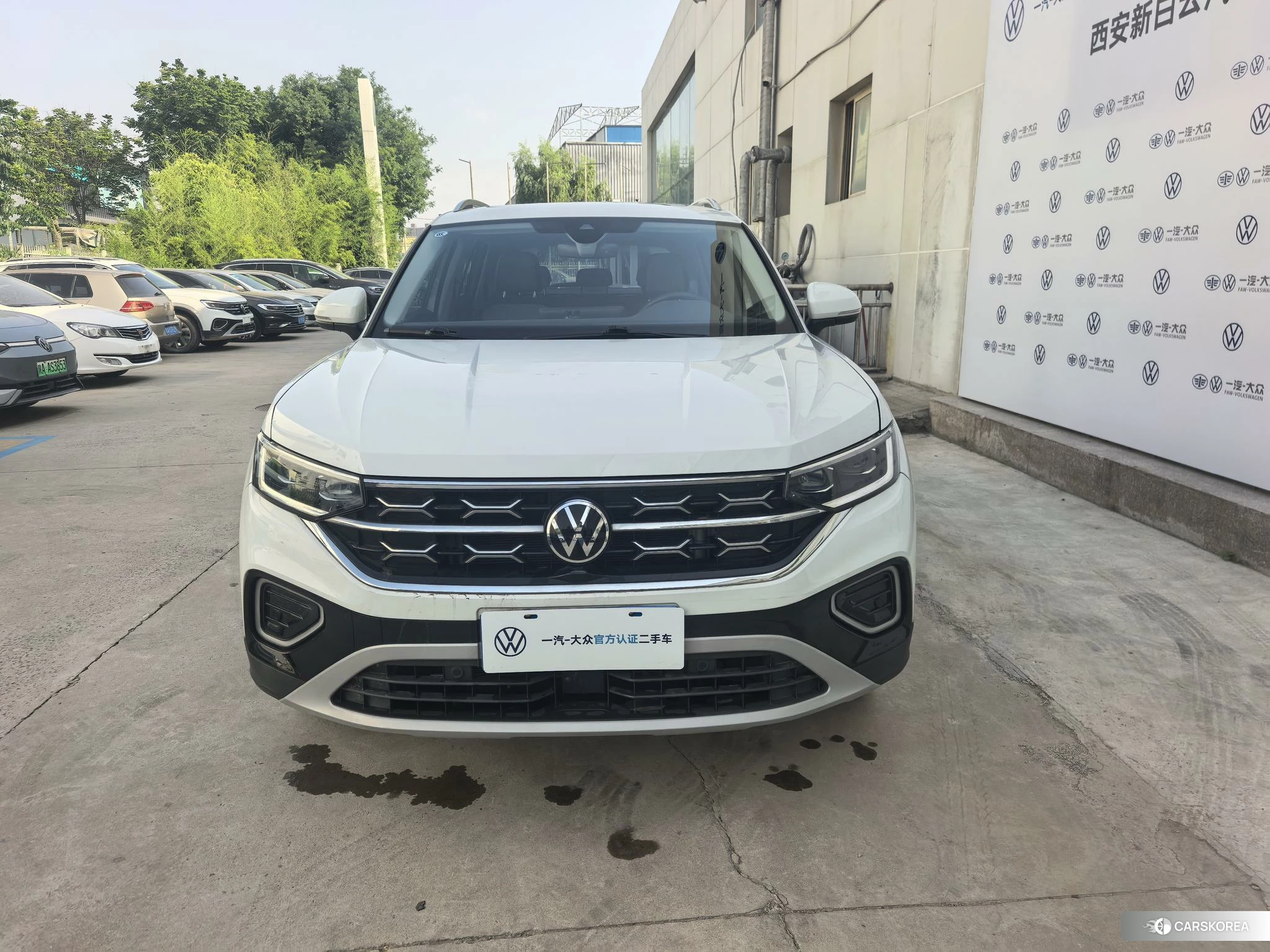 Volkswagen Tanyue 2023 Белый из Китая, фото 5