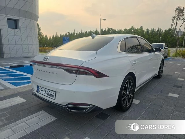 Hyundai The New Grandeur IG id 4518088 из Кореи 15
