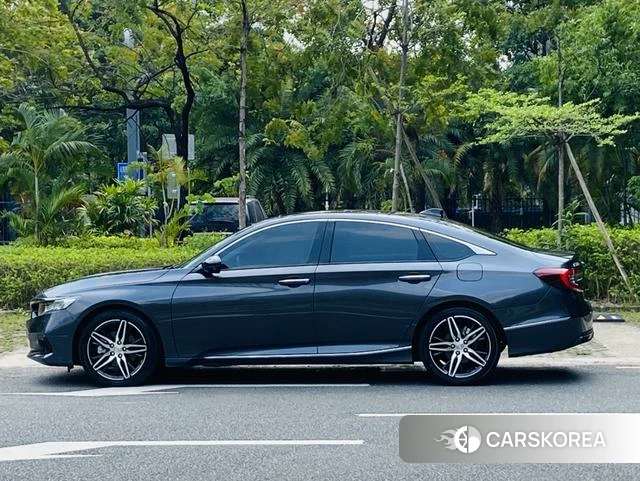 Honda Accord id 4278629 из Китая 21