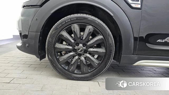 Mini Cooper SD Countryman id 4284698 из Кореи 15