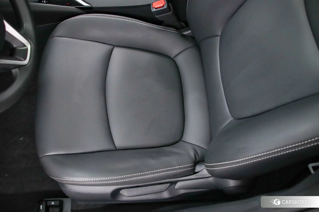 Toyota Corolla id 4461824 из Китая 17