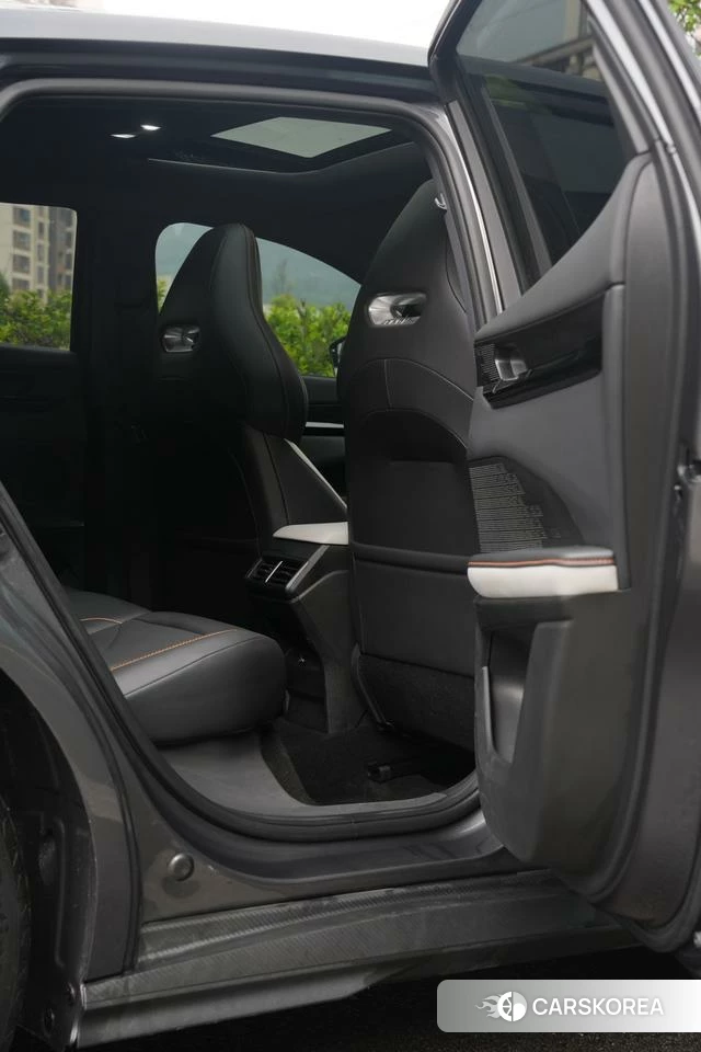 Chang'an UNI-V id 4368379 из Китая 15