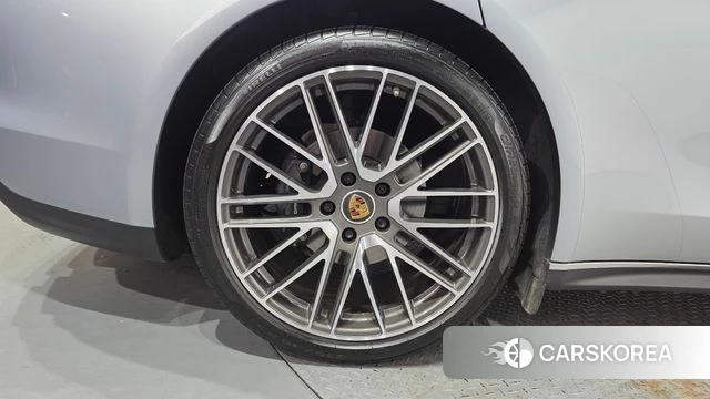 Porsche Panamera (971) id 4383100 из Кореи 28