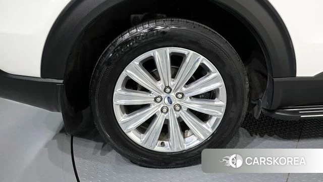 Ford Explorer 6th Generation id 4344633 из Кореи 27
