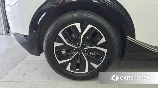 Kia EV6 id 4528861 из Кореи 32