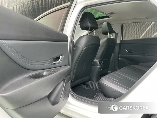 Hyundai Elantra id 4277454 из Китая 23
