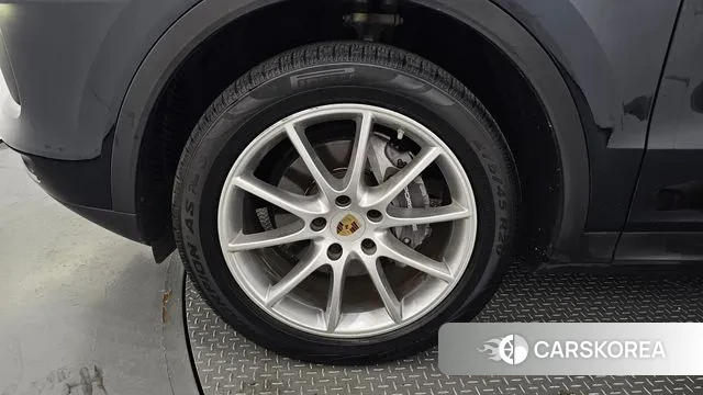 Porsche Cayenne (PO536) id 3018680 из Кореи 15