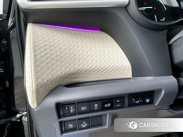 Toyota Saina id 4265984 из Китая 25