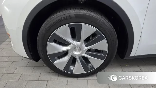 Tesla Model Y id 3707315 из Кореи 15