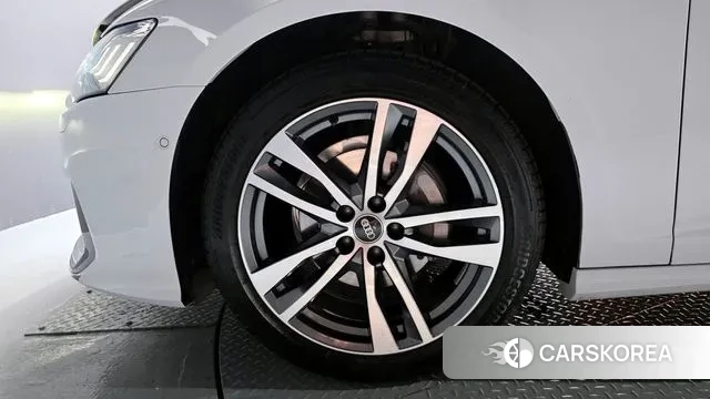 Audi A6 (C8) id 3120388 из Кореи 15