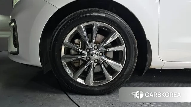 Kia The New Carnival id 3578769 из Кореи 15