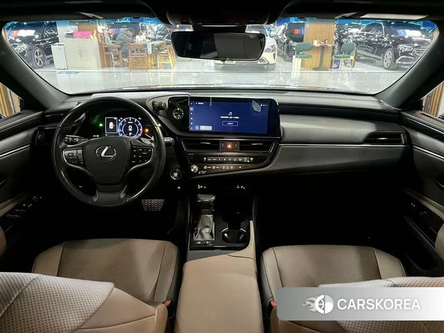 Lexus ES id 4276293 из Китая 9