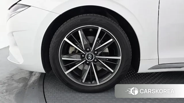 Hyundai The New Grandeur IG id 3736414 из Кореи 15