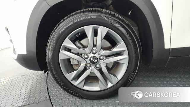 Kia Seltos id 4250344 из Кореи 27