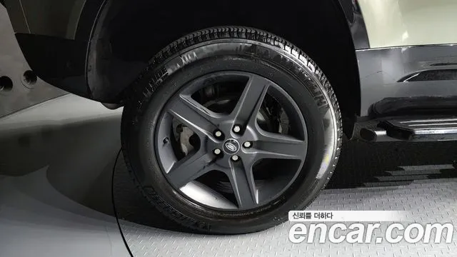 Land Rover Defender (L663) id 2848022 из Кореи 15