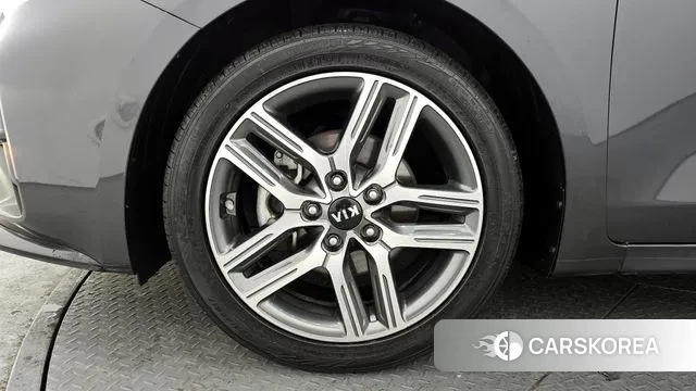 Kia Come New K3 id 3661501 из Кореи 15