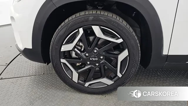 Kia The New Seltos id 3606069 из Кореи 15