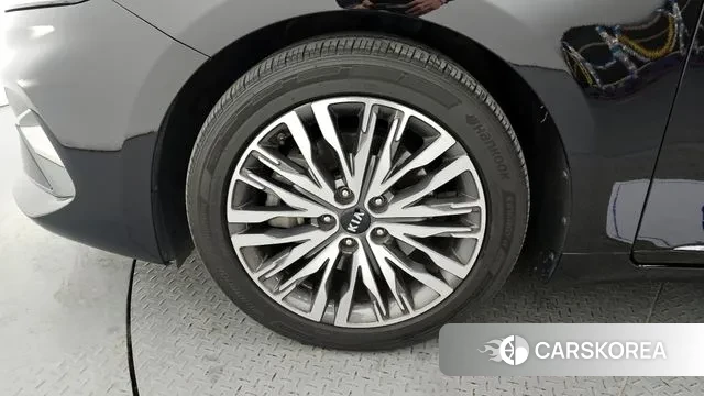 Kia K7 Premier id 3573761 из Кореи 15