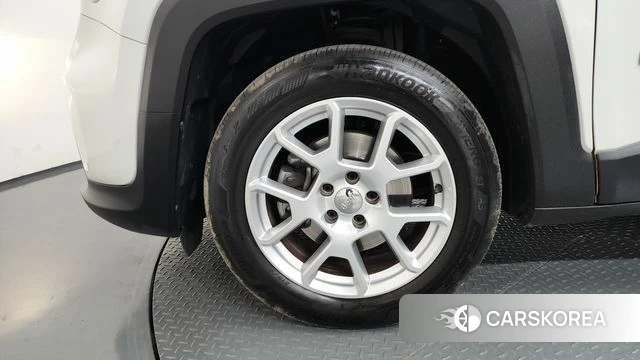 Jeep Renegade id 4250914 из Кореи 32