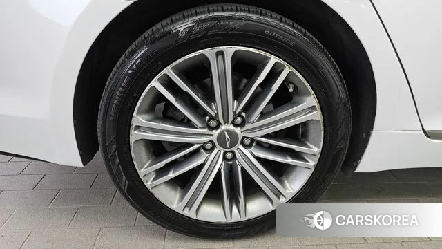 Genesis G80 id 4345554 из Кореи 26
