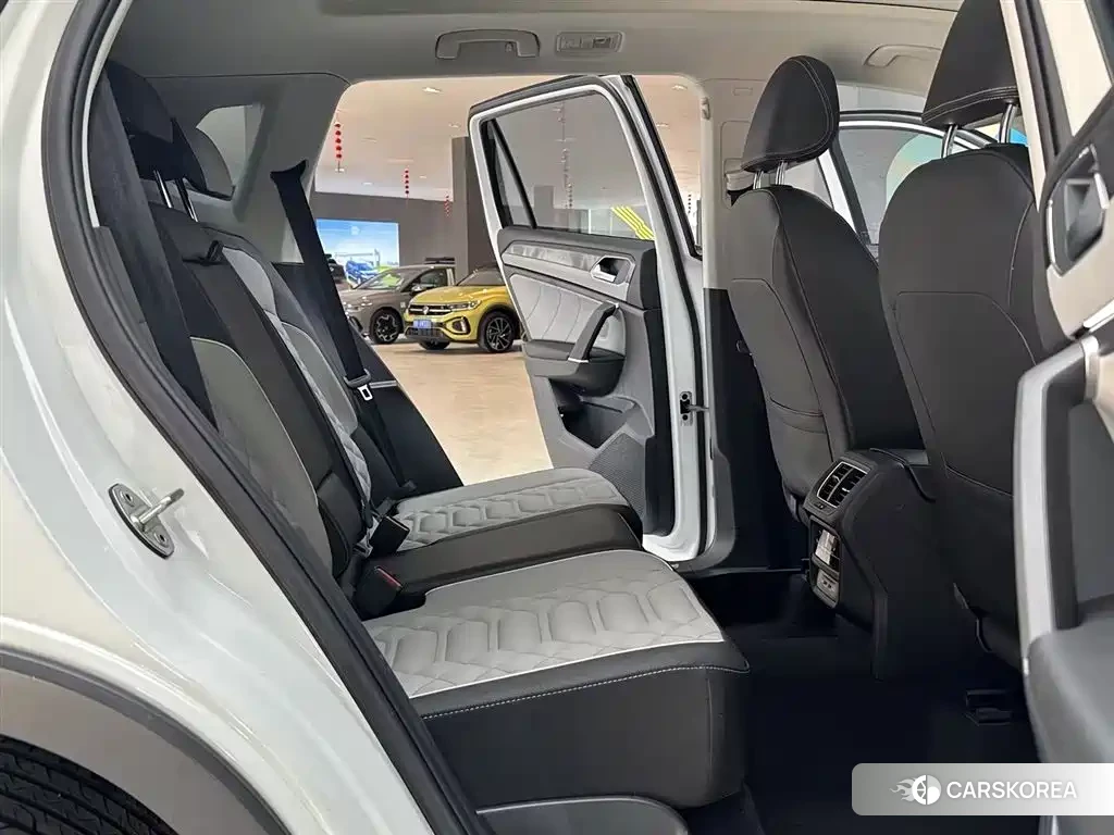 Volkswagen Tanyue id 4577429 из Китая 13