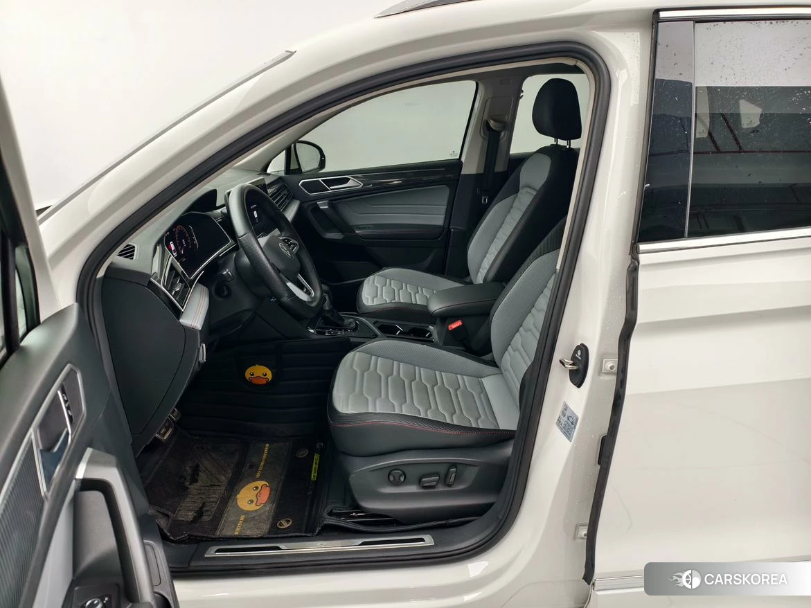 Volkswagen Tiguan X 2021 Белый из Китая, фото 5