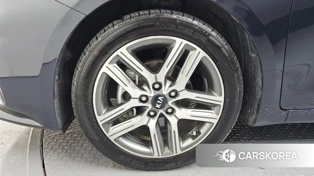 Kia Come New K3 id 3535951 из Кореи 15