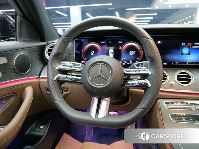 Mercedes-Benz E-Class id 4387375 из Китая 15