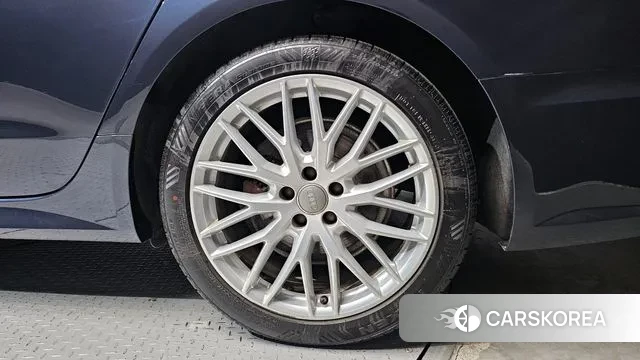 Audi New A6 id 3789650 из Кореи 15